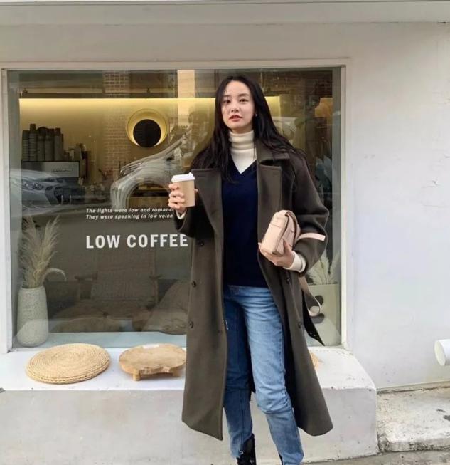 冬天穿得好臃肿,冬天穿的臃肿怎么办