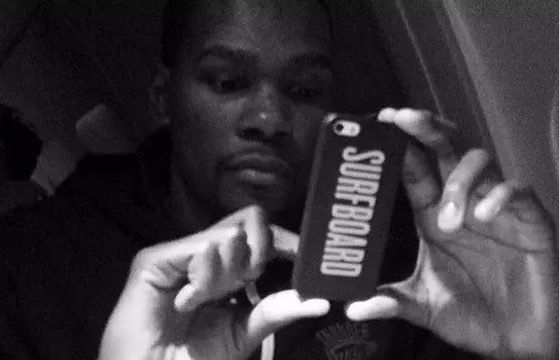 杜兰特单打能打过乔丹吗,1vs1单挑哪个最厉害