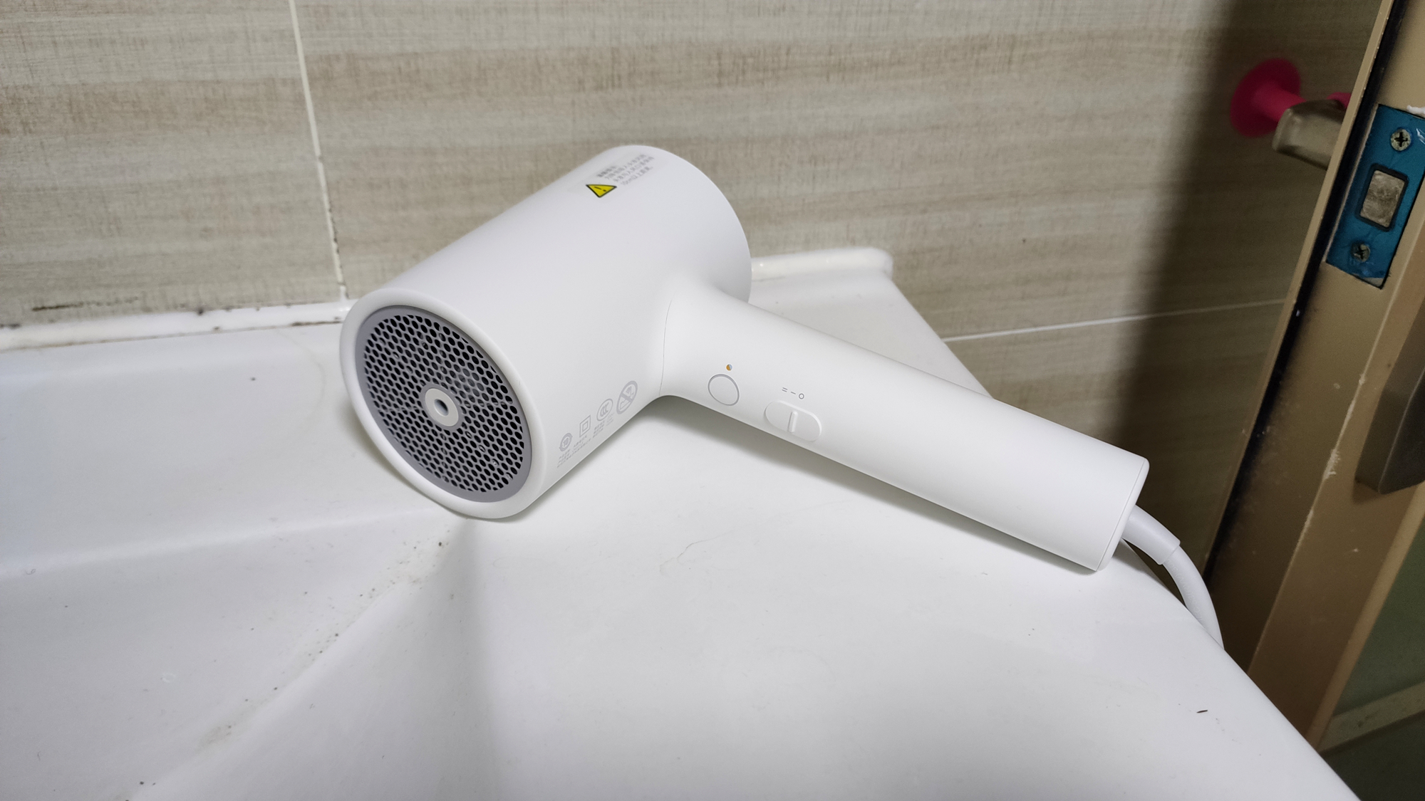 米家水离子吹风机风嘴容易融化吗,米家水离子吹风机为什么下架了