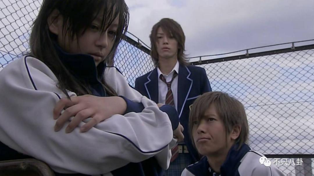 带未成年少女喝酒开房？他这次翻车好彻底啊