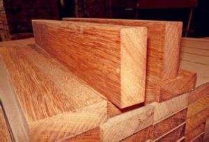 菠萝格木材与格木相差多少价格,菠萝格木材质好不好