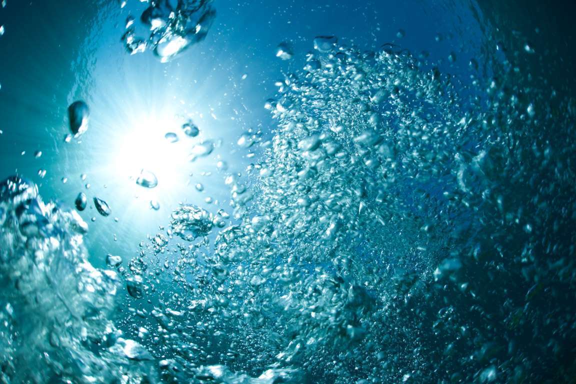 百慕大三角飞机和船消失之谜,百慕大三角飞机为什么会消失