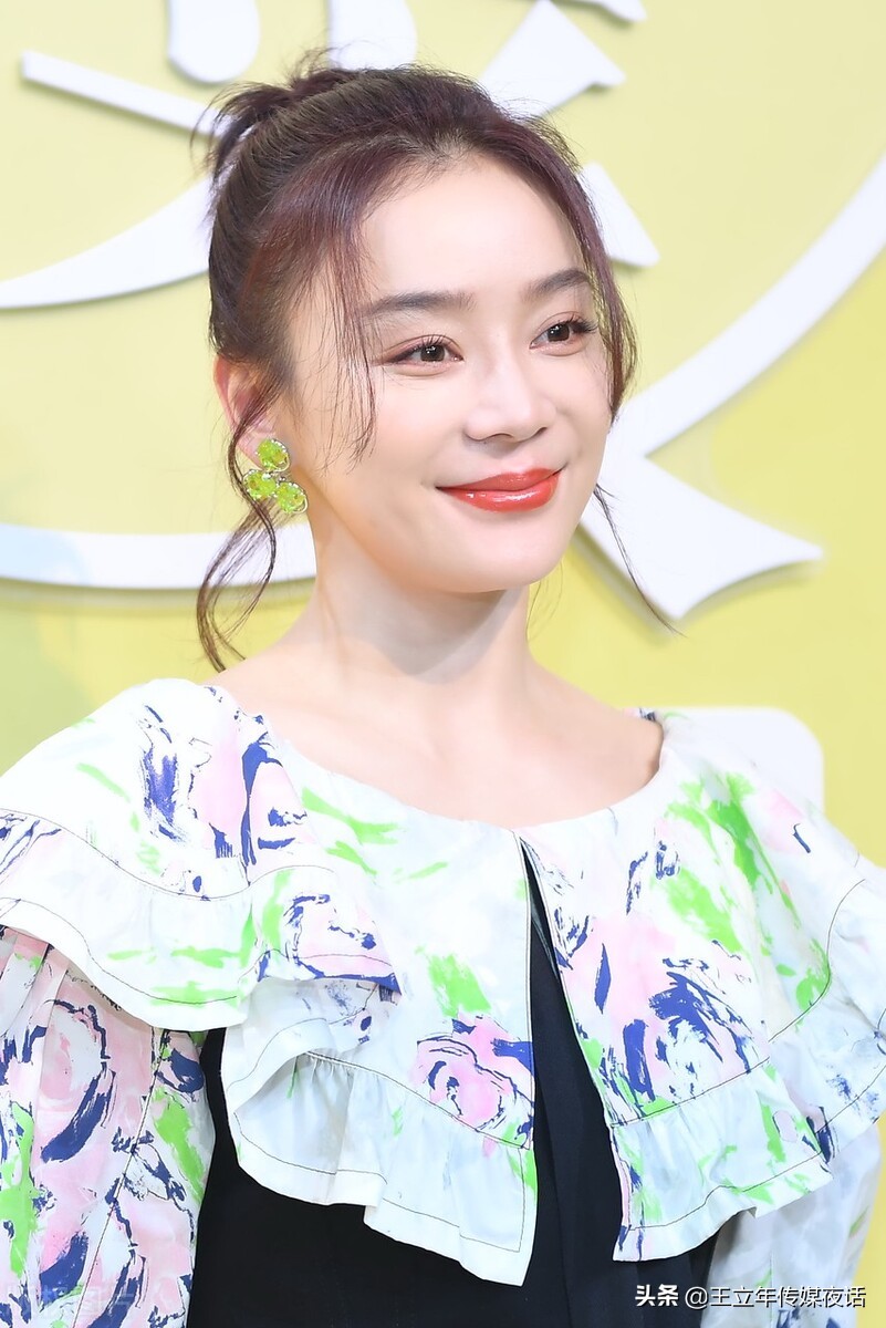 袁姗姗在煎饼侠的造型,袁姗姗云巅之上惊艳