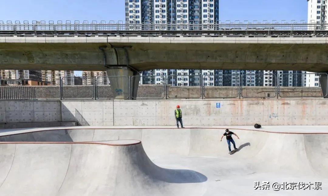 家有熊孩子滑板,家有运动娃