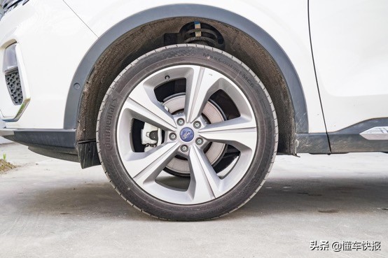 20多万的suv性价比最高的是哪款车,20万左右的二手车suv排行榜前十名