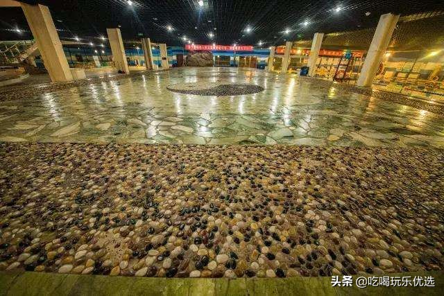 海拉尔淘气堡室内滑梯,欧乐堡水上世界儿童水滑梯