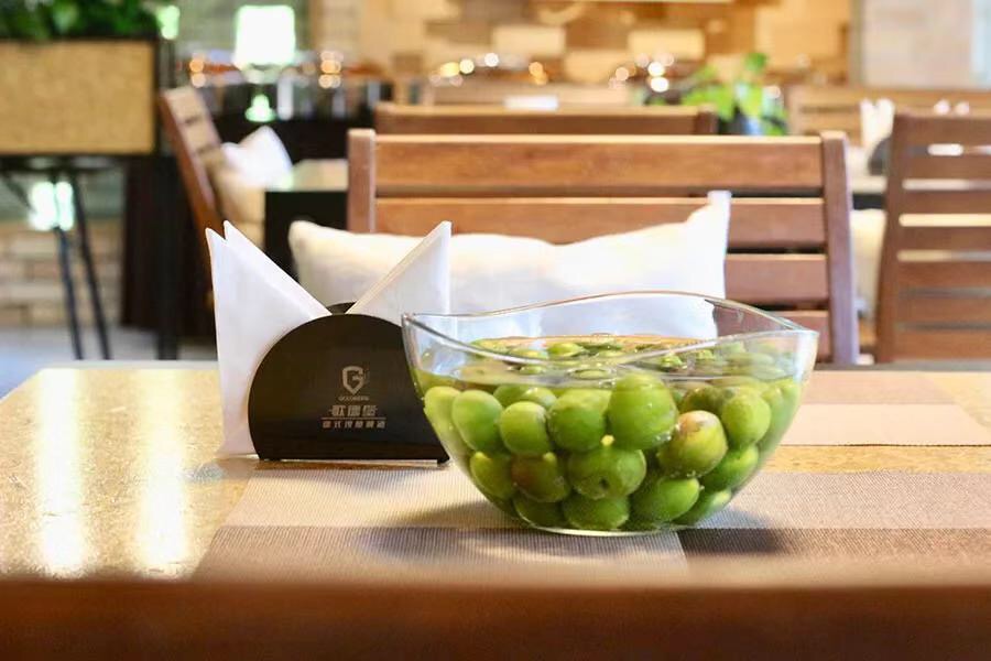 兰州不得不去的花园餐吧,兰州啤酒花园餐吧