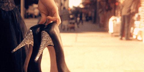 鞋子买小了怎么撑大小妙招,鞋子买大了有什么小妙招