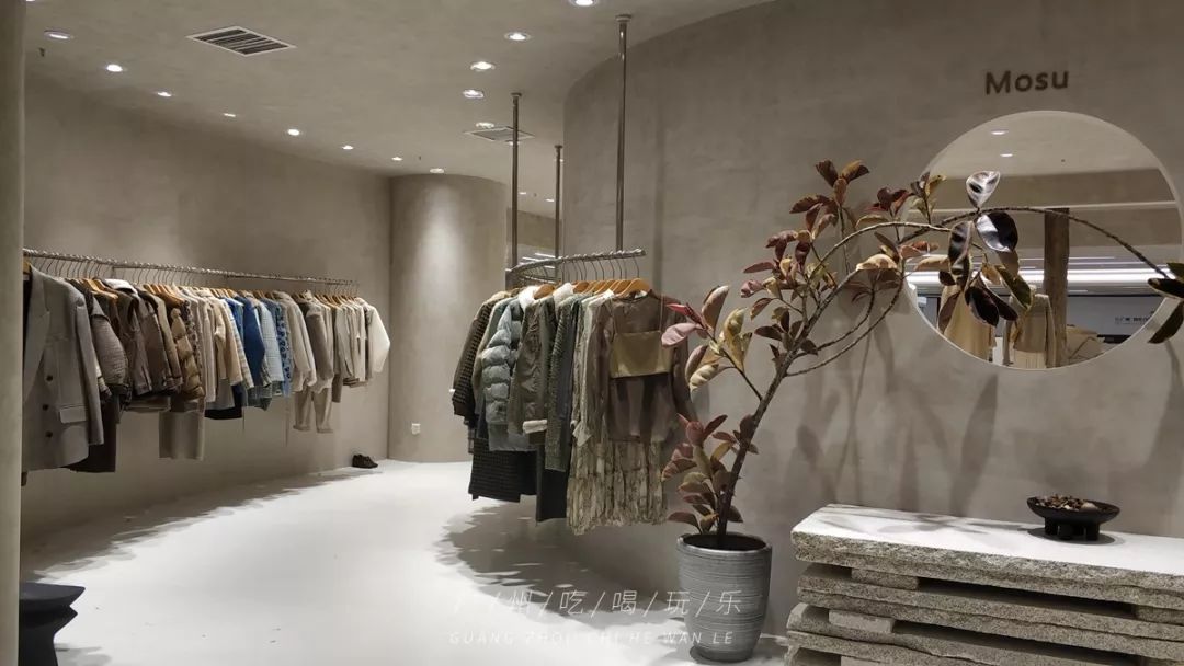 韩国东大门服装在哪里买,韩国东大门服装批发市场地铁