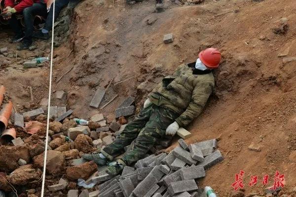 这场疫情给每个人什么启示呢 (这场疫情告诉大家的道理)