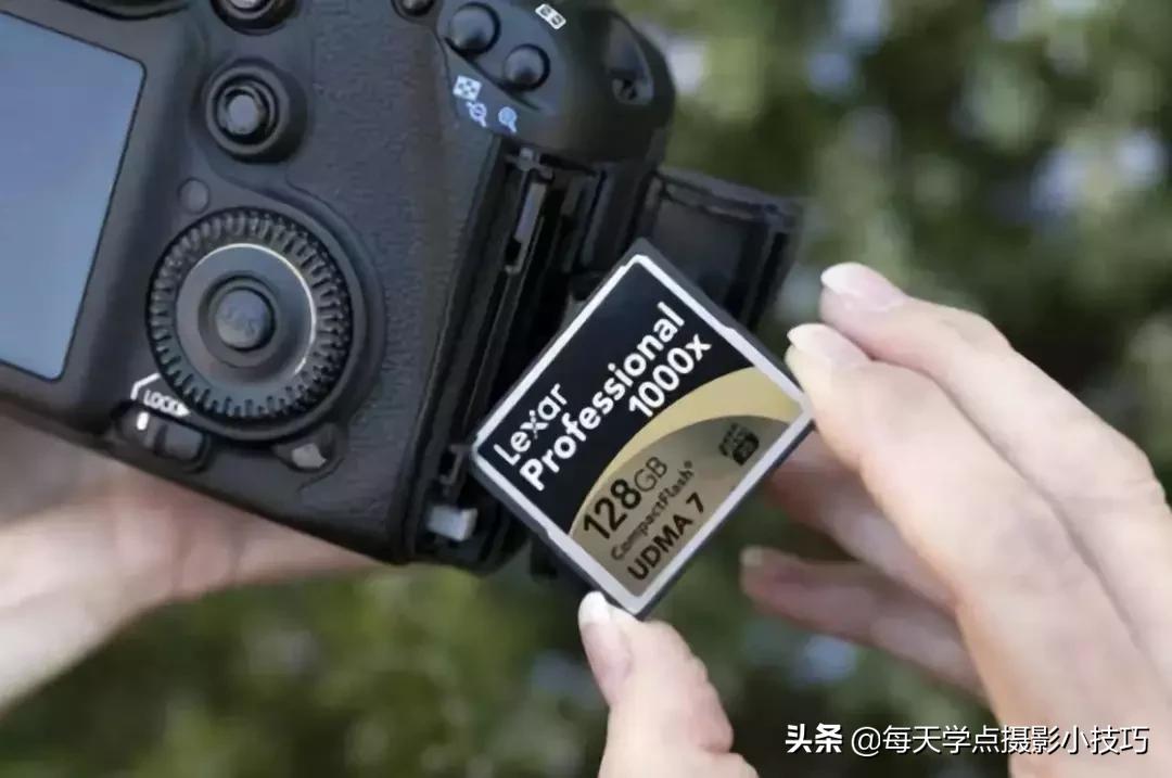 索尼相机无法读取存储卡,相机内存卡拍摄过程中无法读卡