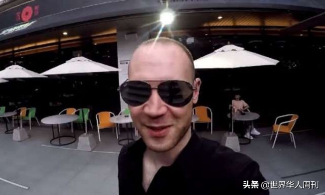 *艳猎**亚洲女孩的洋垃圾被抓了！本国的LOSER，到亚洲就成了贵宾？