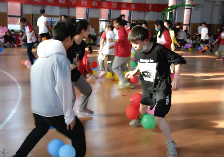 趣味运动会携手共进视频,趣味运动会携手同行