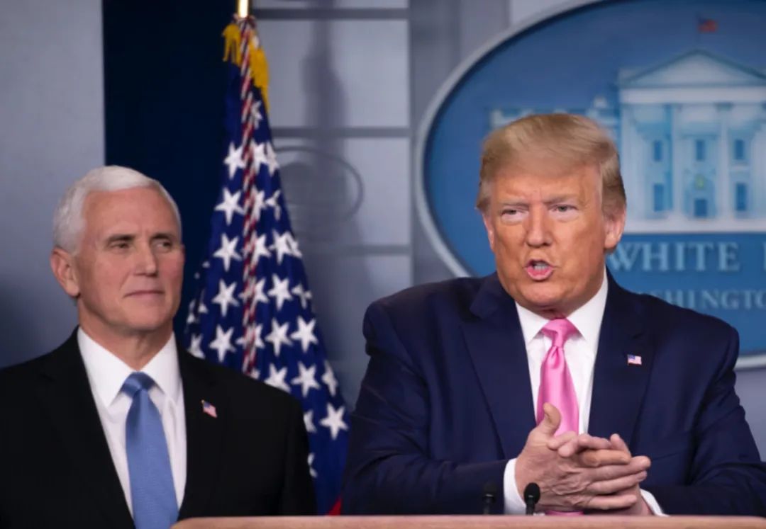 怕什么来什么？美国首都进入紧急状态，特朗普最不愿面对的事发生