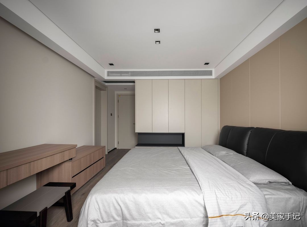 苏州夫妇140㎡家,主卧做个小改动,偷出一个衣帽间,真心实用