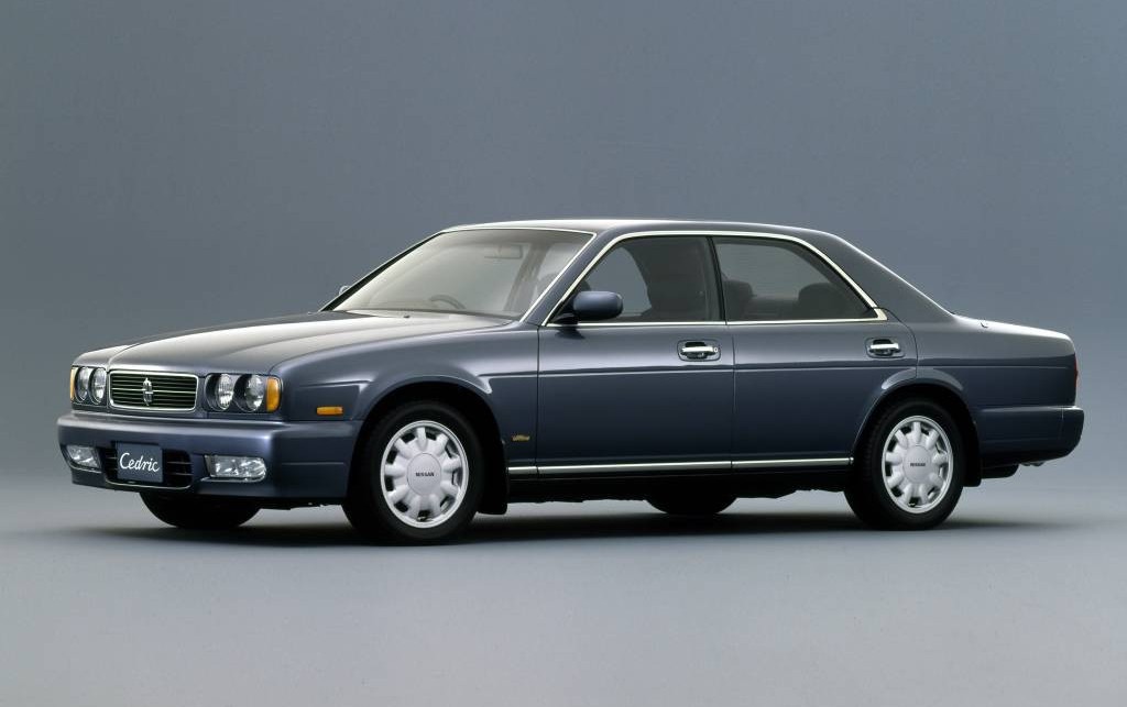 2017款日产天籁公爵vip尊领版2.5,经典车断代史之日产公爵