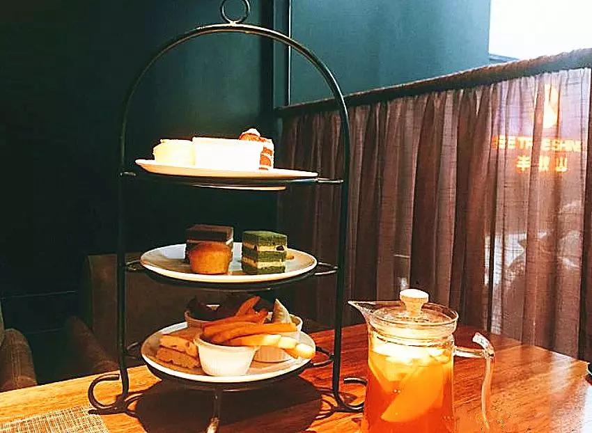 鐜╄浆姝︽眽鍟嗗満,姹夐槼澶ф磱鐧捐揣鍦ｈ癁娲诲姩