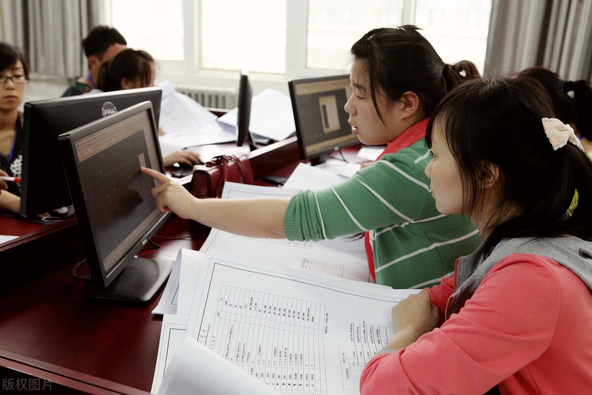 什么是工程造价？大学报考和新人转行值不值？造价前景又怎么样？