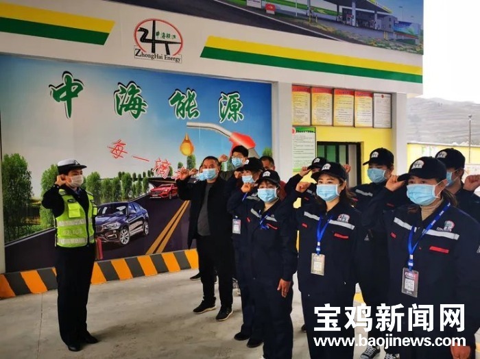 交警交通安全宣传提示,交巡警大队开展交通安全知识宣传