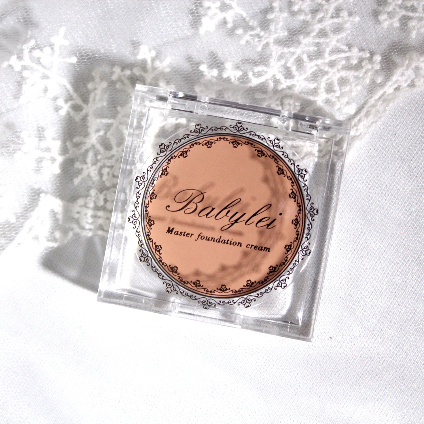 粉底液推荐遮瑕力高服帖滋润,持久遮瑕又水润的粉底液推荐