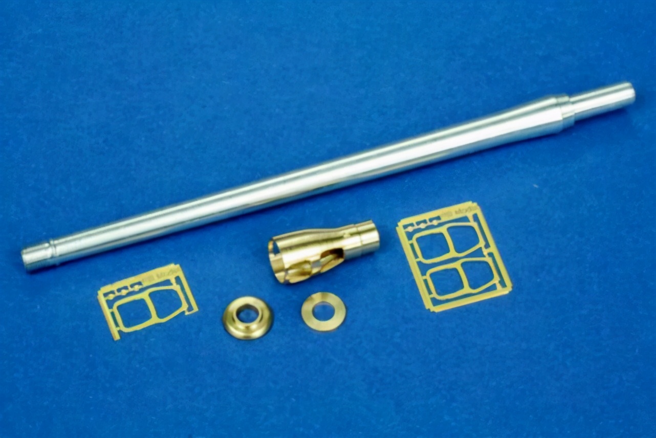 45元塑料坦克模型，精心制作半年，完工时太逼真！一万元也不卖