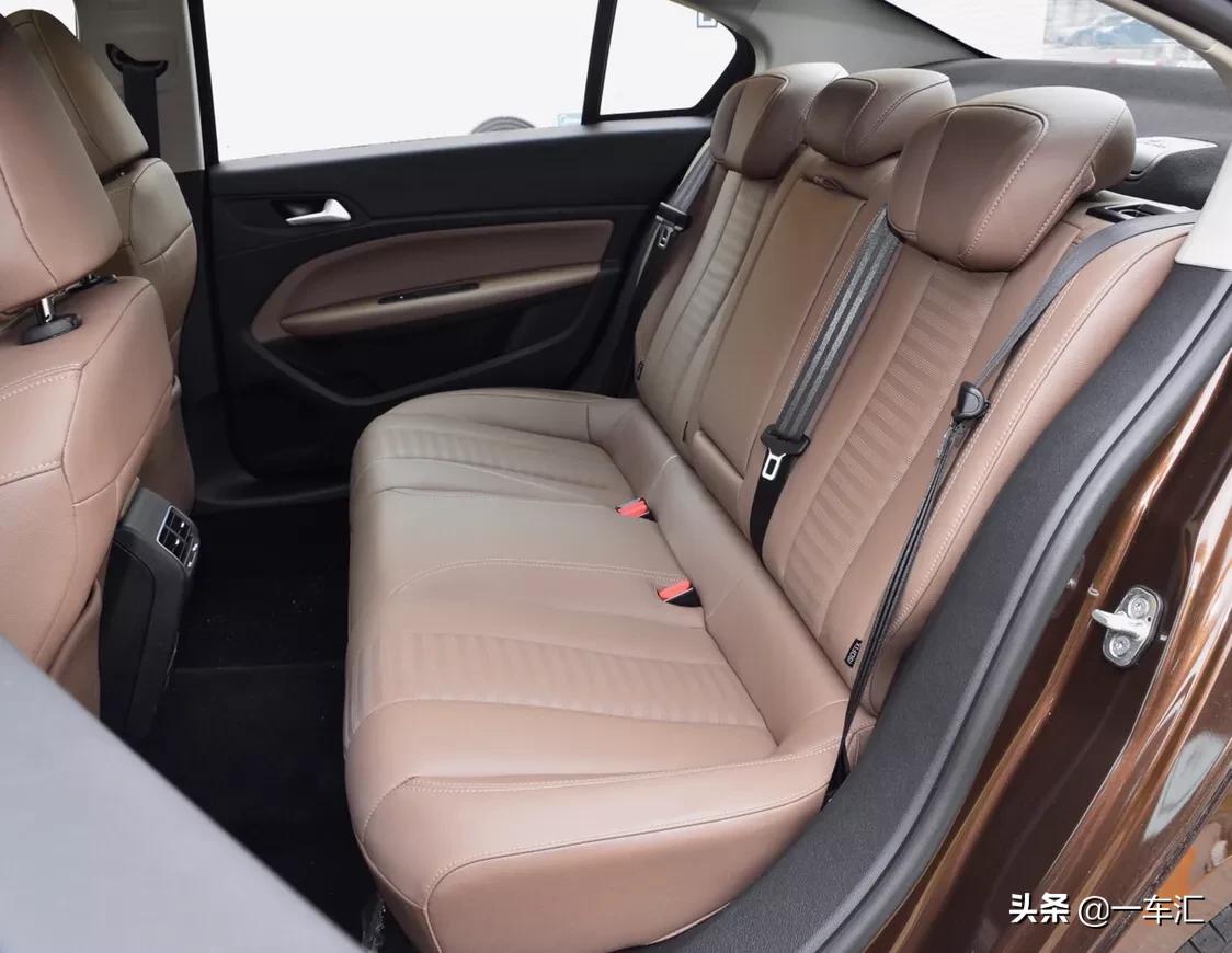 朗逸标致408,标致408大众朗逸日产轩逸评测