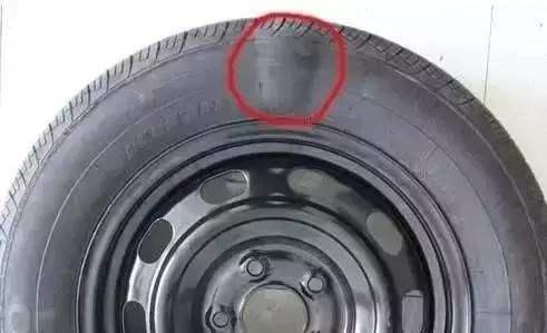 轮胎侧面有个小口子要多长时间补,轮胎侧面有个小口子需要更换吗