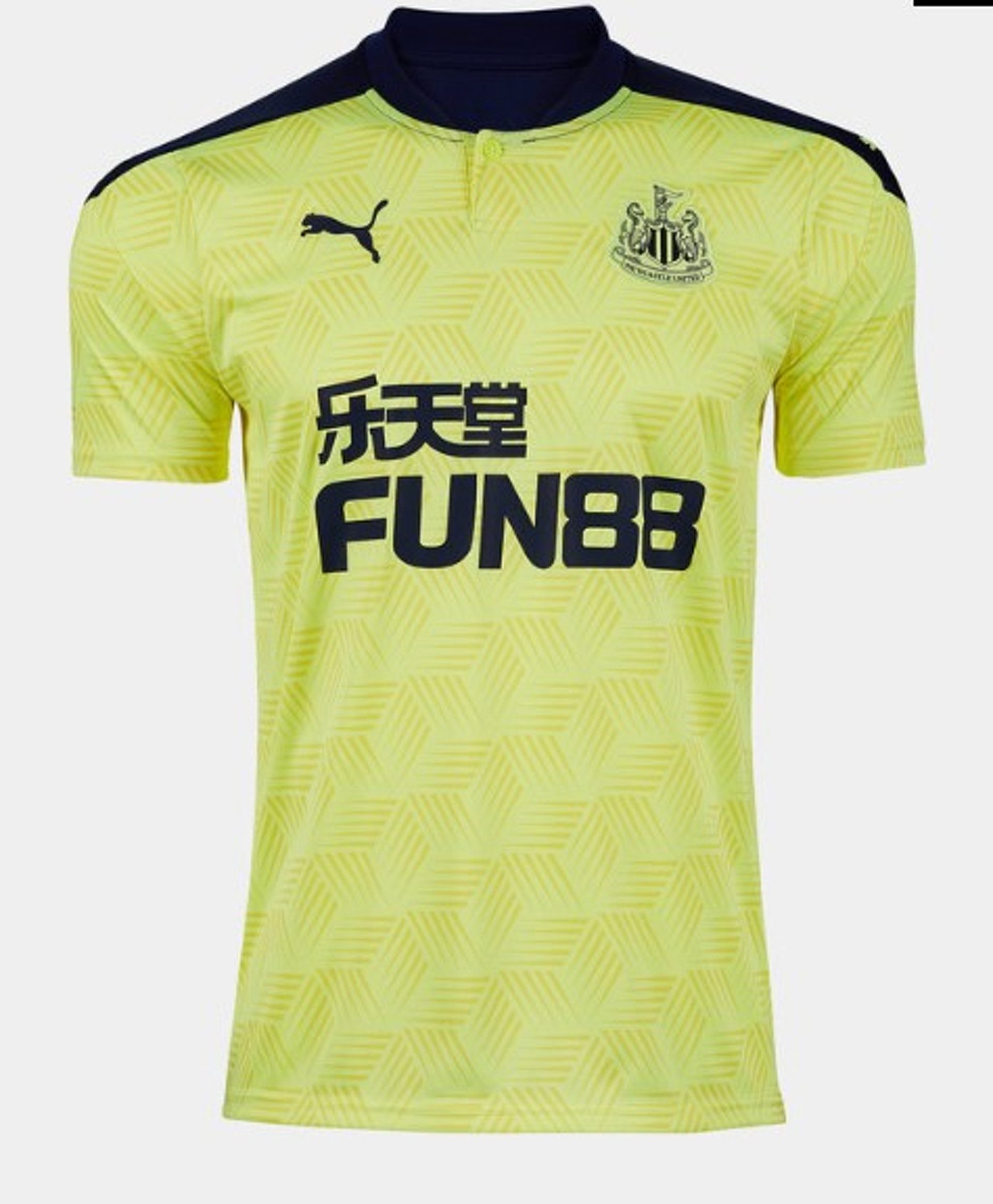 曼城13-14赛季主场球衣,19-20赛季曼城黑色客场球衣