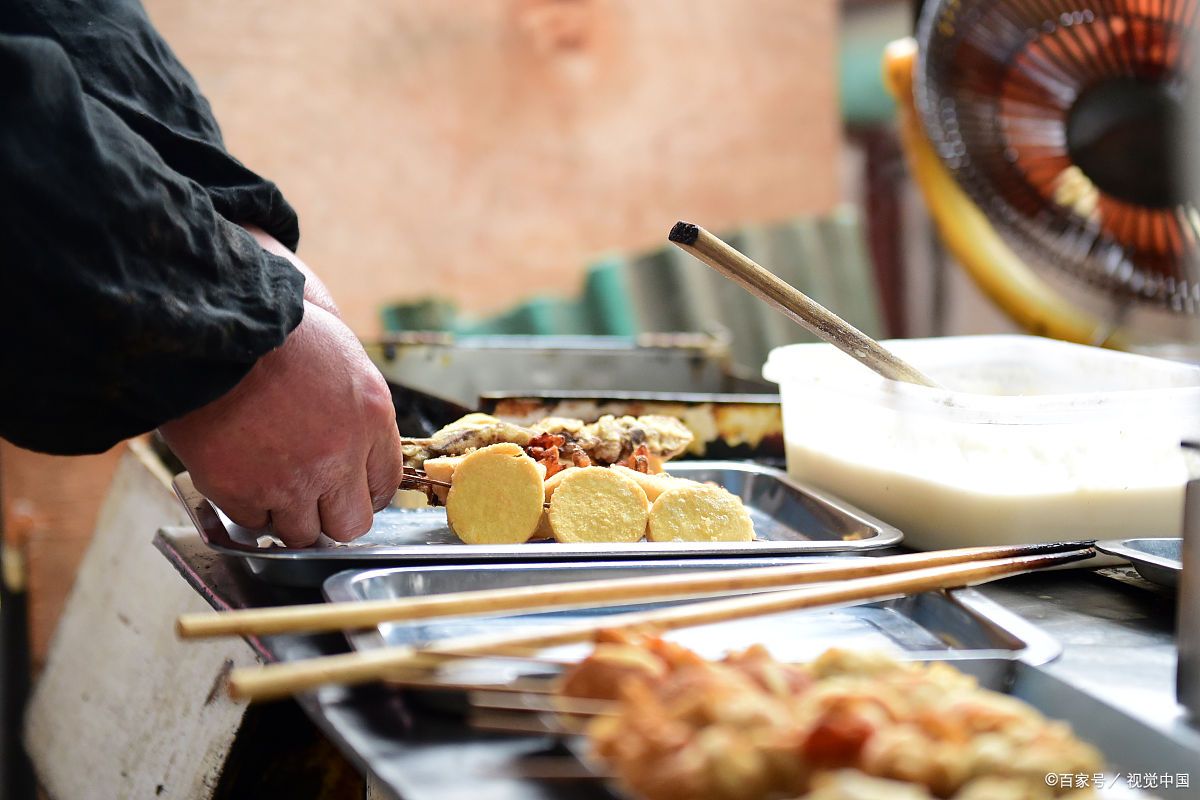 做炸串摆地摊多久能回本,摆地摊做炸串生意不好怎么办