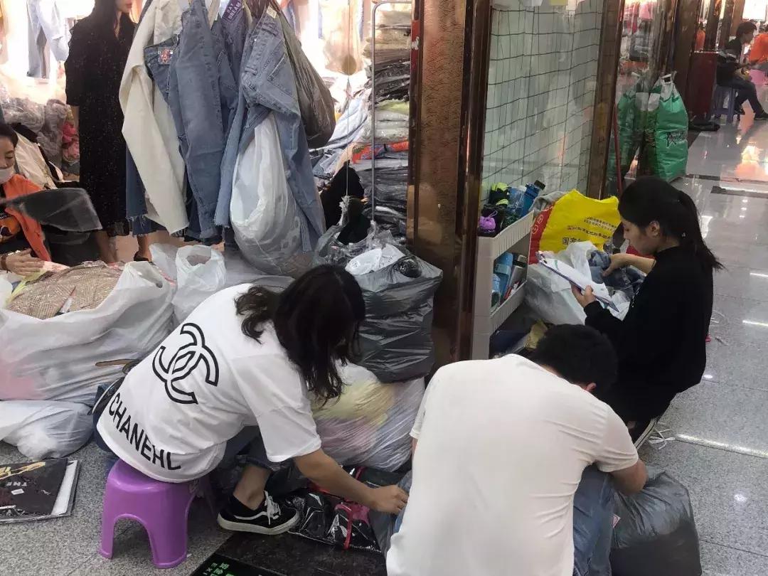 探访广州服装市场大牌,探访广州服装市场在哪个区