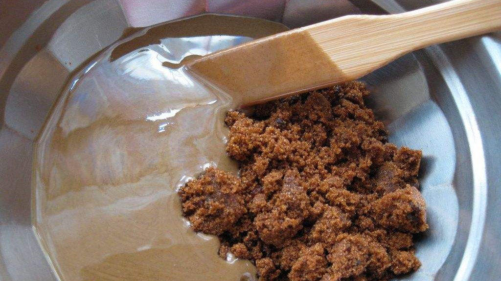 温水和面可以做红糖芝麻饼,红糖面粉芝麻牛奶怎么做饼好吃