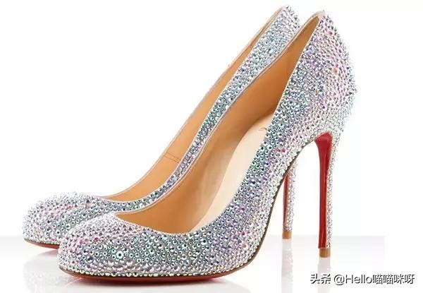 鞋子后脚跟磨脚解决小妙招,鞋子磨脚背有什么小妙招