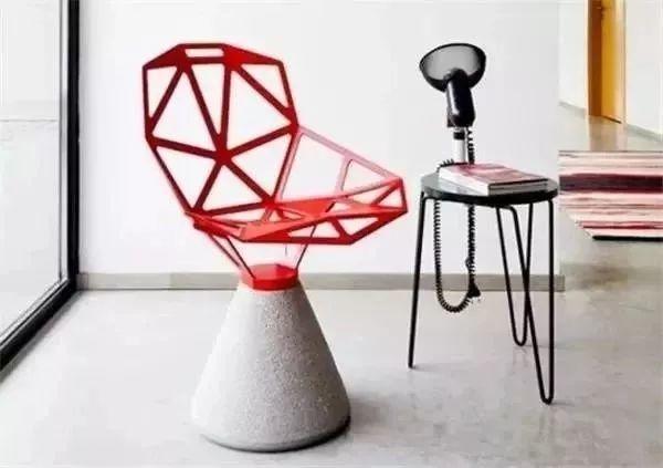 一椅在手,女神我有!!令100位女性瞬间HIGH翻的“十把椅子”