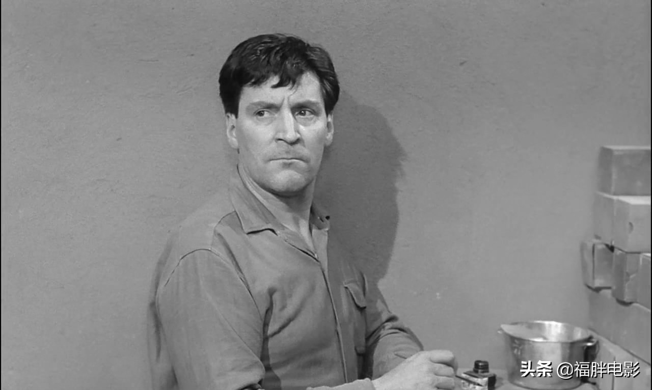 肖申克的救赎挖洞挖了多少年,最伟大的越狱电影肖申克的救赎