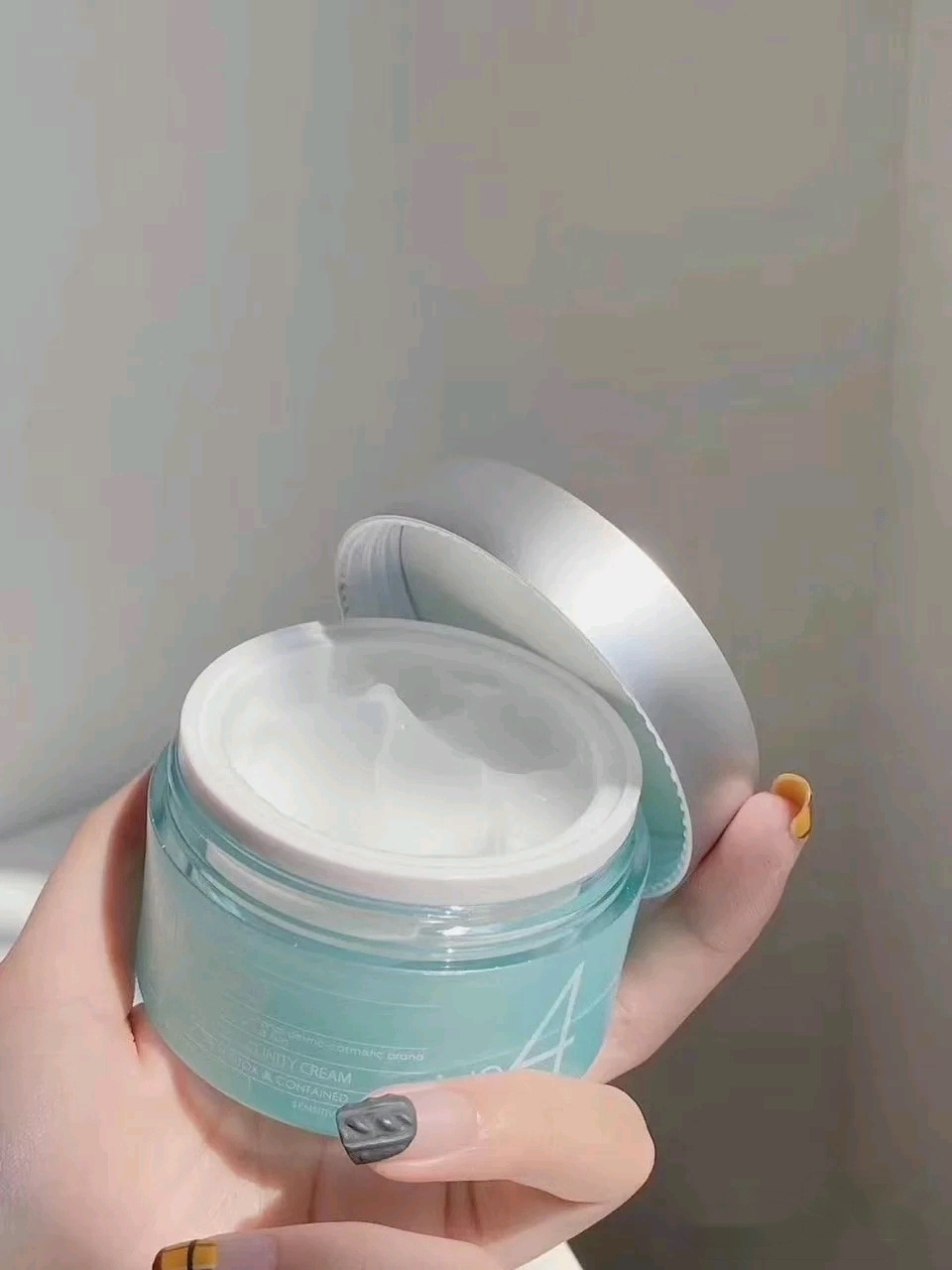 你适合哪种护肤品,你适合啥样的面霜