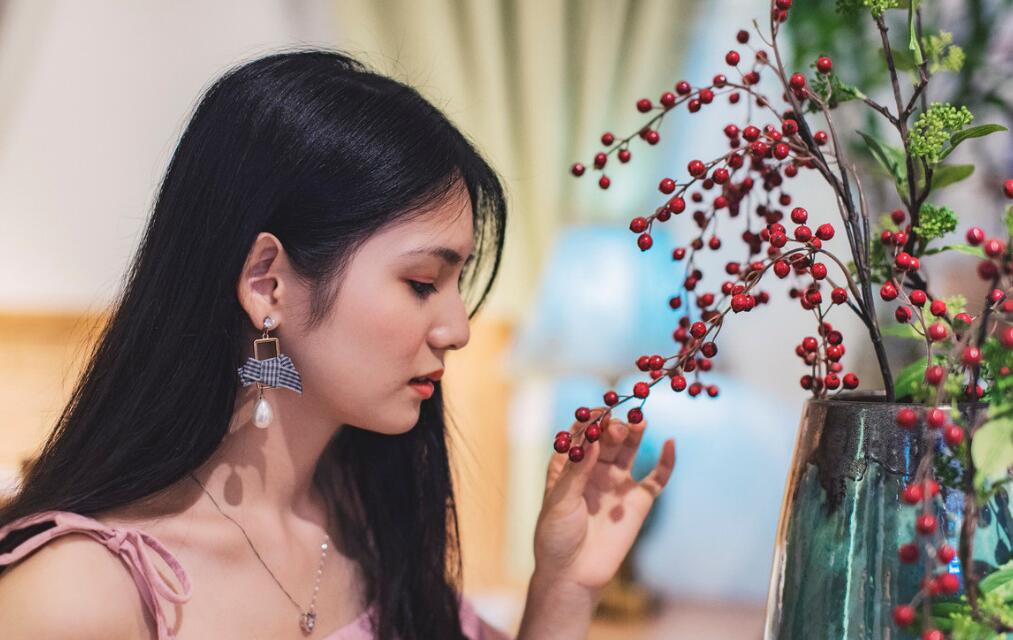 早孕试纸第二道红线很浅,检测试纸t区很浅很短的红线