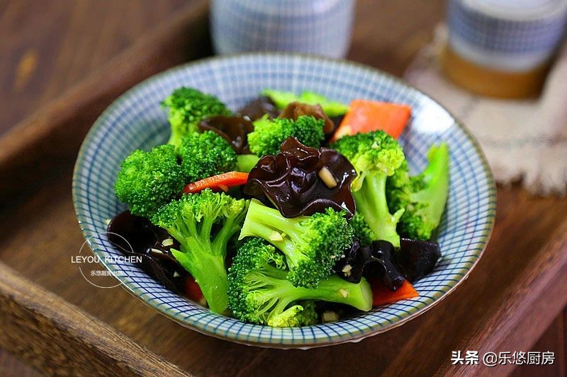 适合夏天吃的几种凉菜,夏天凉菜100道菜谱大全