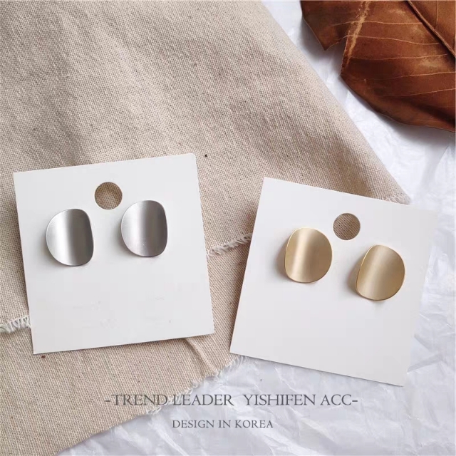 秋冬复古轻奢耳钉,轻奢闪钻珍珠耳环女时尚耳饰