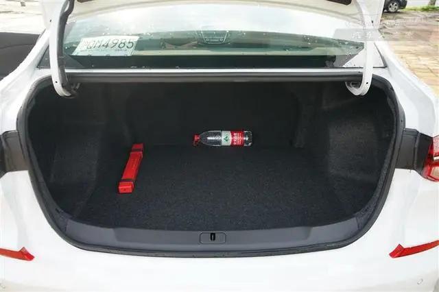 做更好的自己ted,雪佛兰科鲁泽1.0t轻混三缸试驾