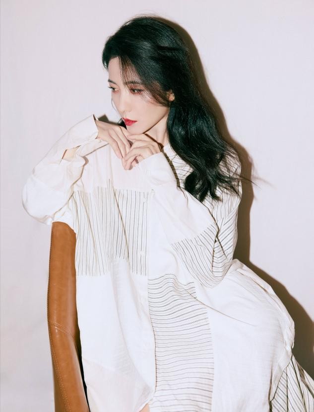 曾黎影视剧旗袍,曾黎旗袍打台球