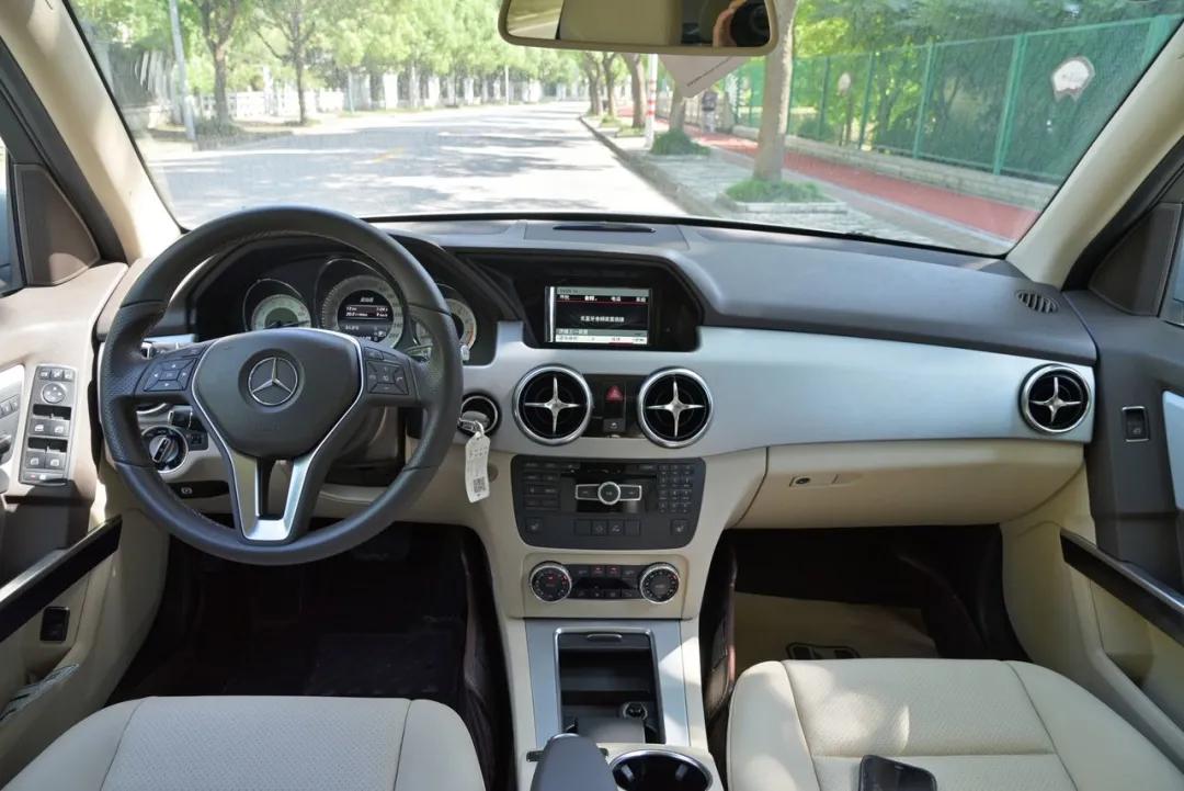 二手奔驰glk300值得买吗,十万左右二手suv奔驰glk300