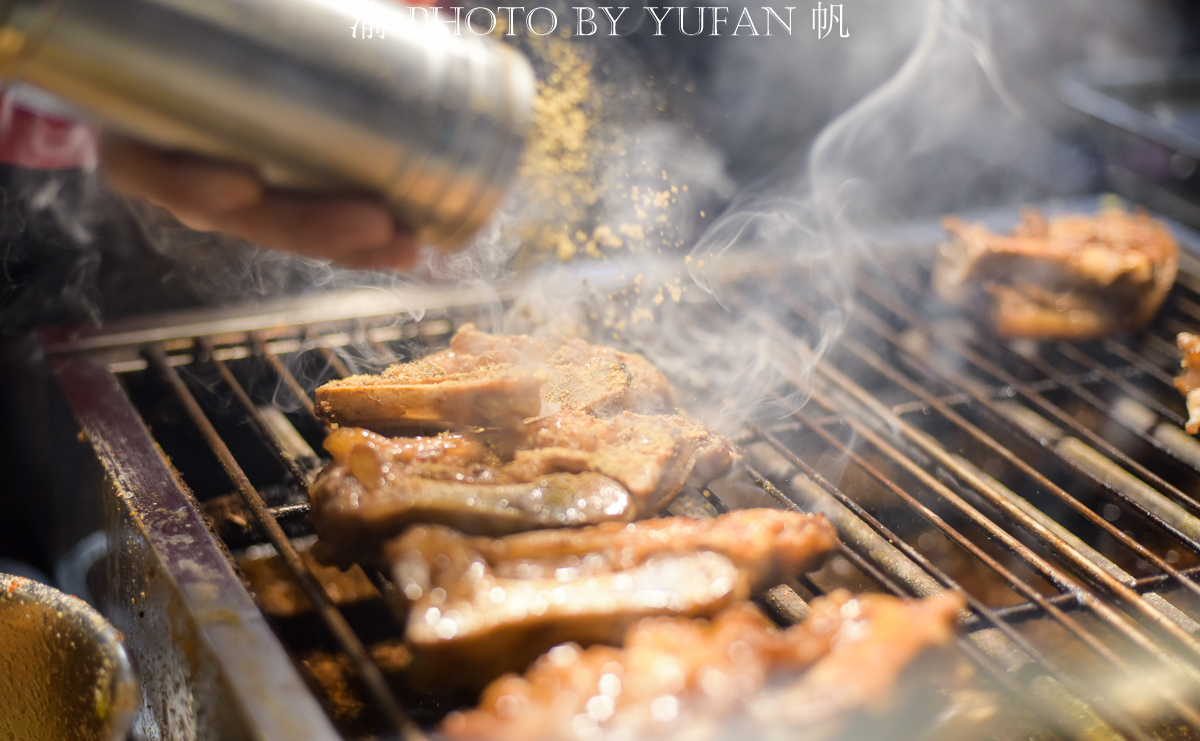 重庆有一条火遍全国的夜市，引发全国上百座城市争相山寨