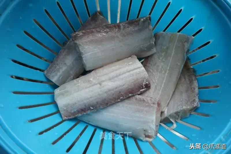 带鱼这样做又香又酥脆,带鱼怎么做不腥气好吃