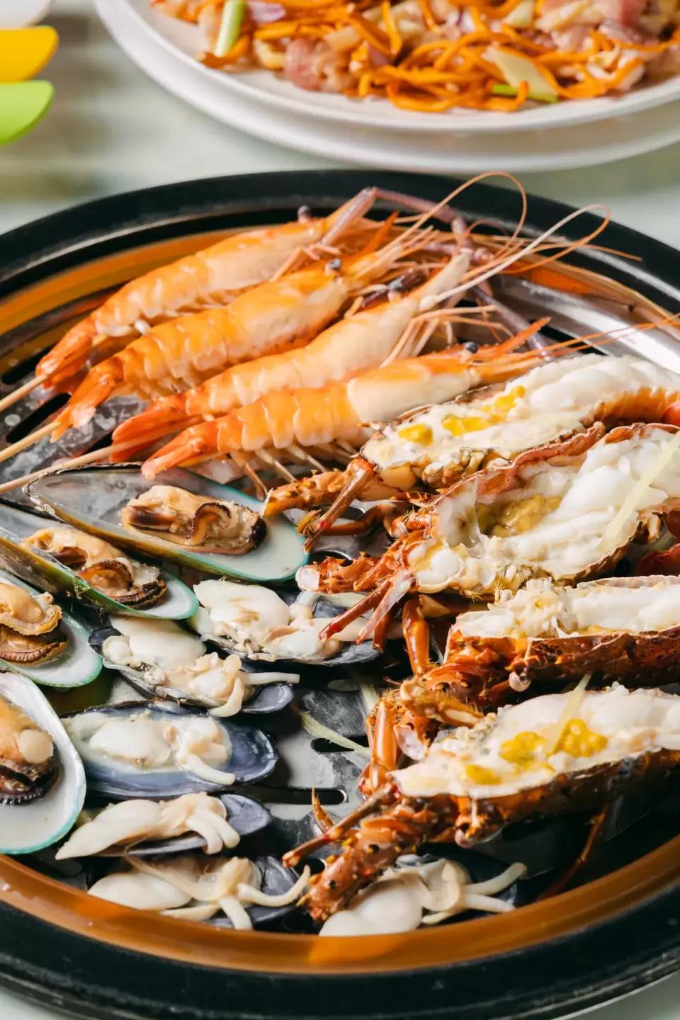 在江边看晚霞圆月，开live派对！难怪中秋节广州人不回家