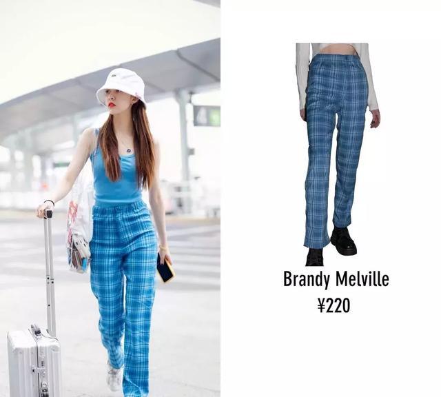 关晓彤小黑裙是什么牌子 (关晓彤zara)