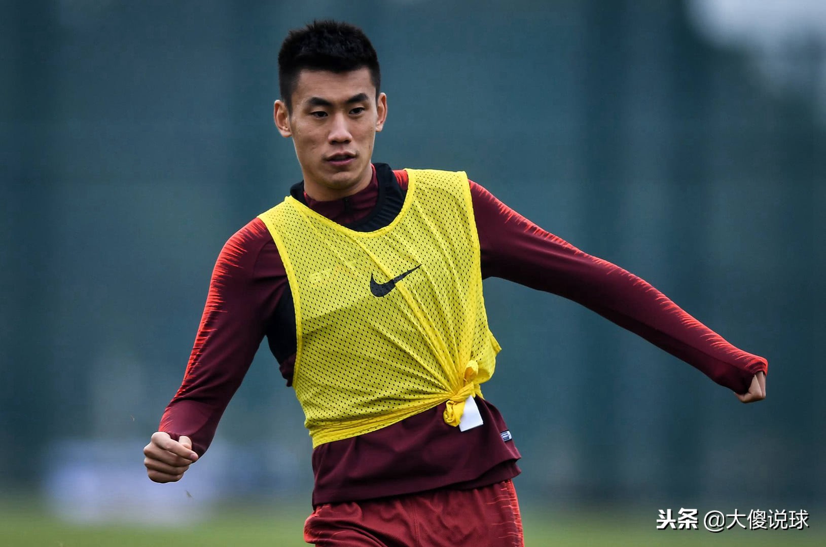 国足防守失败受伤,国足亚洲杯里皮