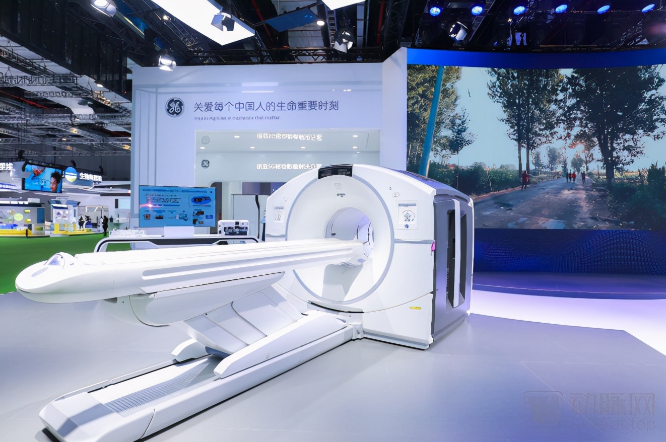 进博会数字化时代服务智能又精准,2020中国制造数字化转型峰会