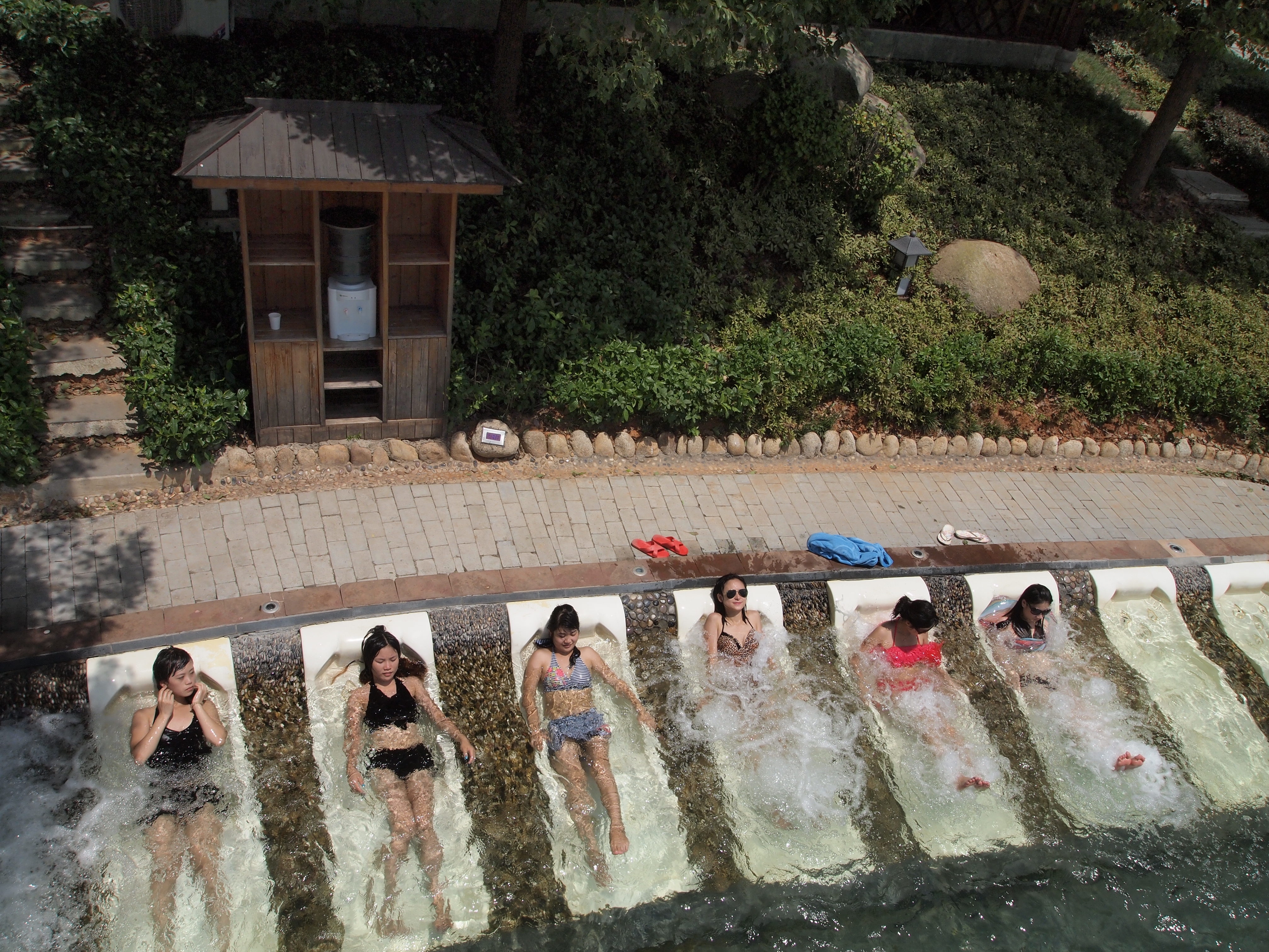 瑶池温泉山湖温泉和三里畈温泉,元宵节再泡一次温泉