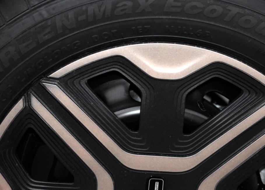 奇瑞小蚂蚁宝骏kiwi2021款对比,宝骏510远景x3奇瑞3x哪个更省油