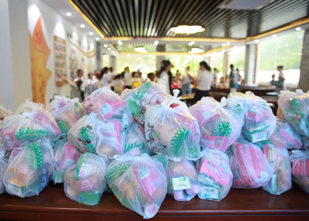 组图：武平县琴韵古筝行六一暨周年庆亲子活动圆满举行